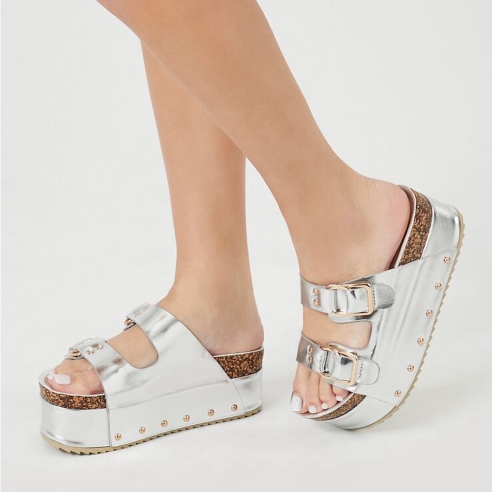 Silver platform Sandal OF THE SEASON!